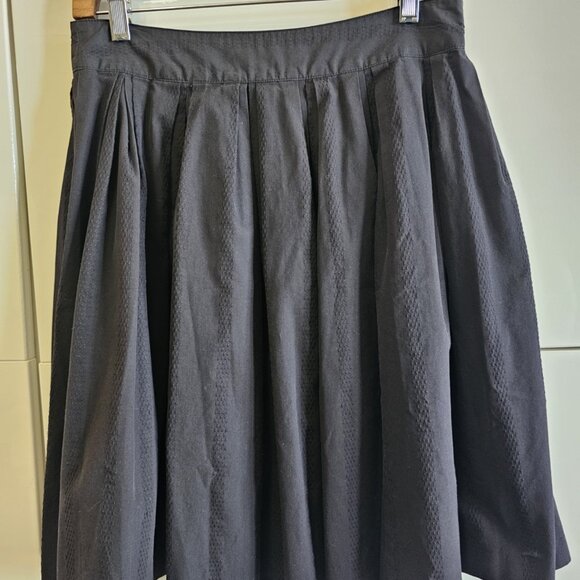 Caban Pleated Cotton Skirt - Picture 3 of 10